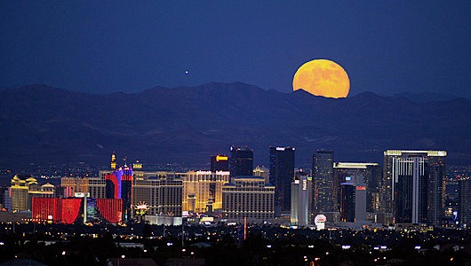 full moon las vegas