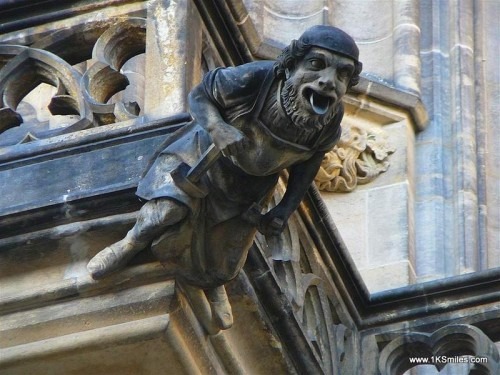 gargoyle knight