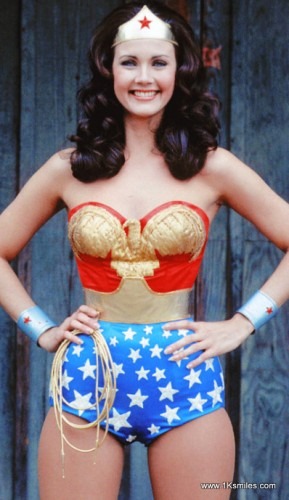 wonder woman Lynda Carter smiling